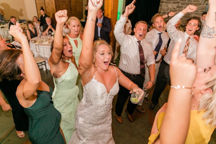 Remixologists' Signature on Your Knowlton Mansion Wedding