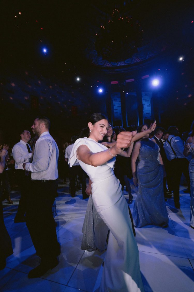 Crafting Wedding Day Harmony with Remixologists