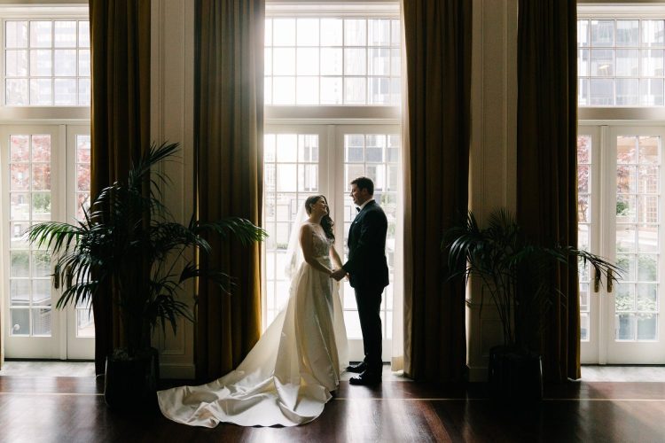 Embracing Love in New York’s Lap of Luxury: