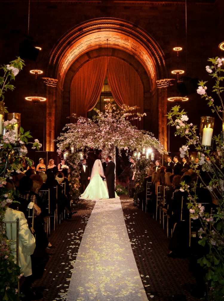 Cipriani 42nd Event Spaces: Epitome of Wedding Luxury: 