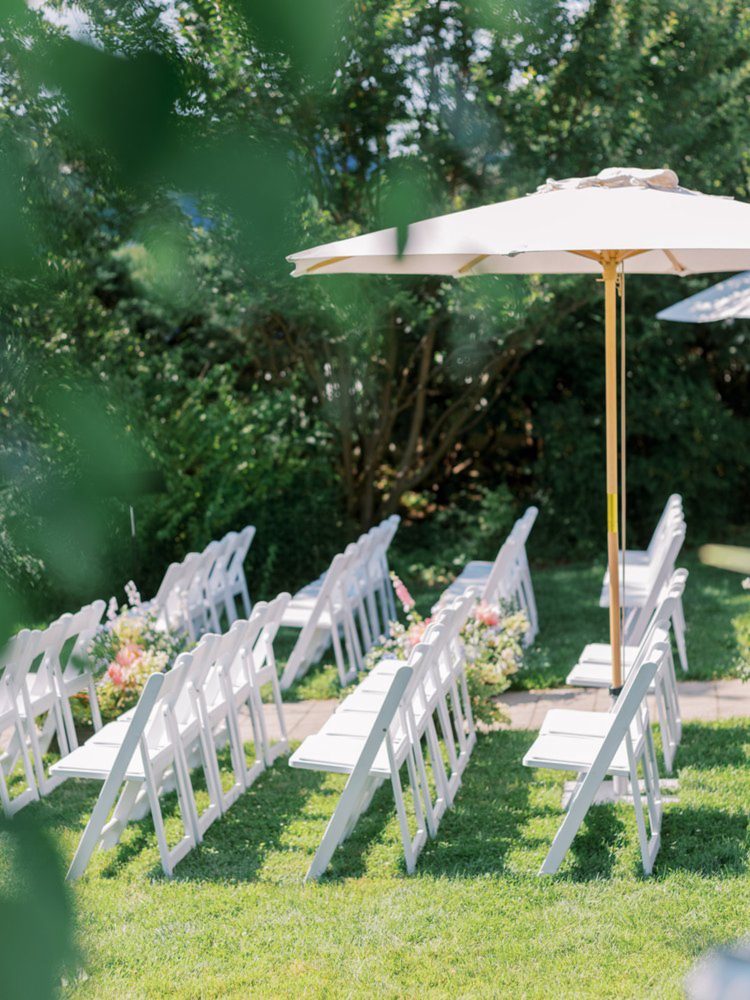 Explore the Floral Fantasia of Queens Botanical Garden: