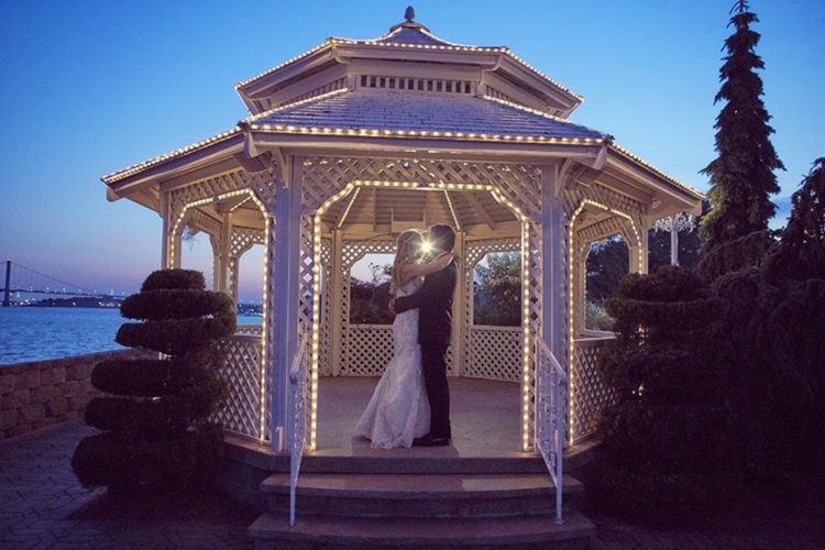 Make Waves of Memories with Us: