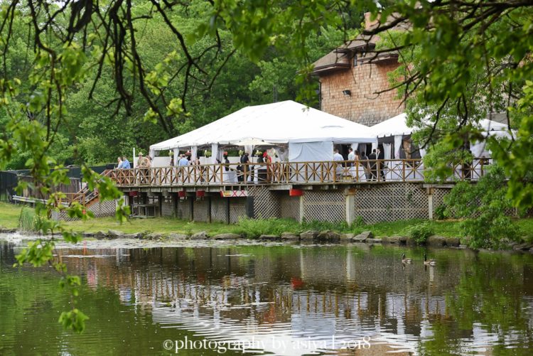  Tranquil Waters, Timeless Memories: