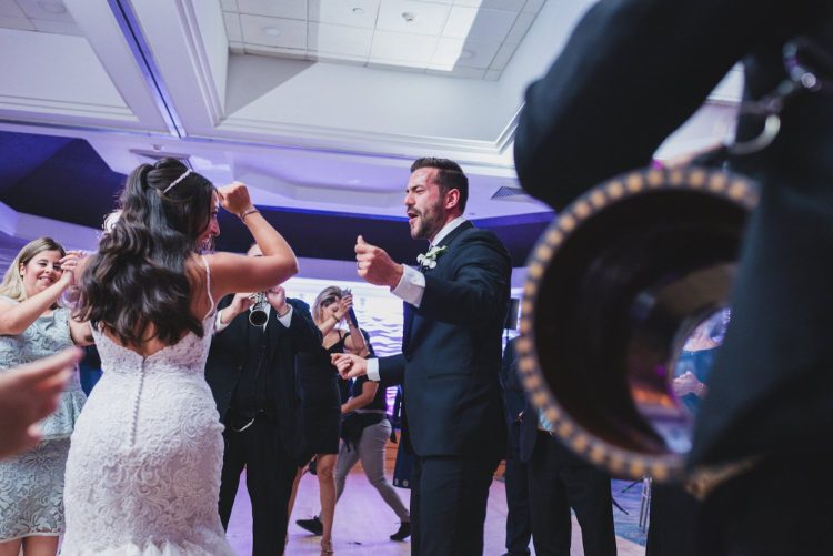 Grooving to Your Perfect Wedding Day Playlist: 