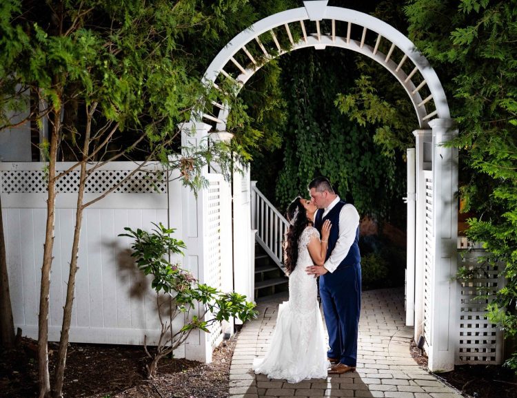  Beat the Wedding Blues with Us: