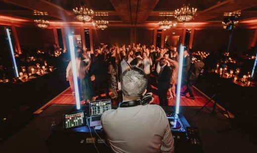 Signs You’ve Found the Right Wedding DJ for Your Big Day