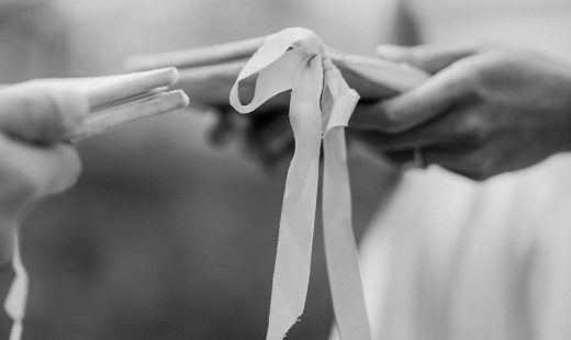 How to Coordinate With Your DJ and Your Wedding Planner