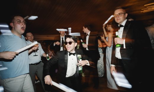 Wedding DJ vs. Live Music for Cocktail Hour: Which Is Better?